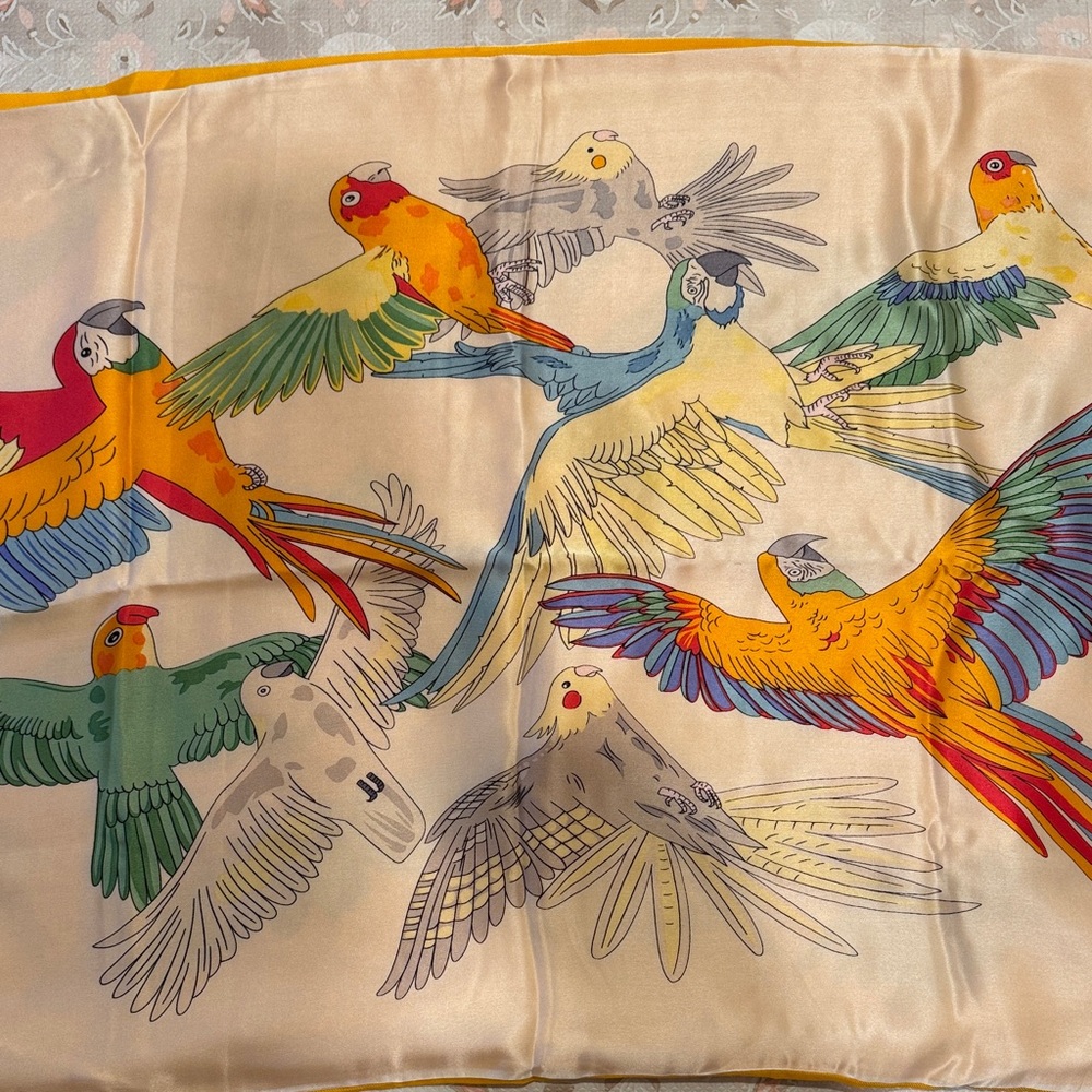 NWT Alexander McQueen Parrot Silk scarf